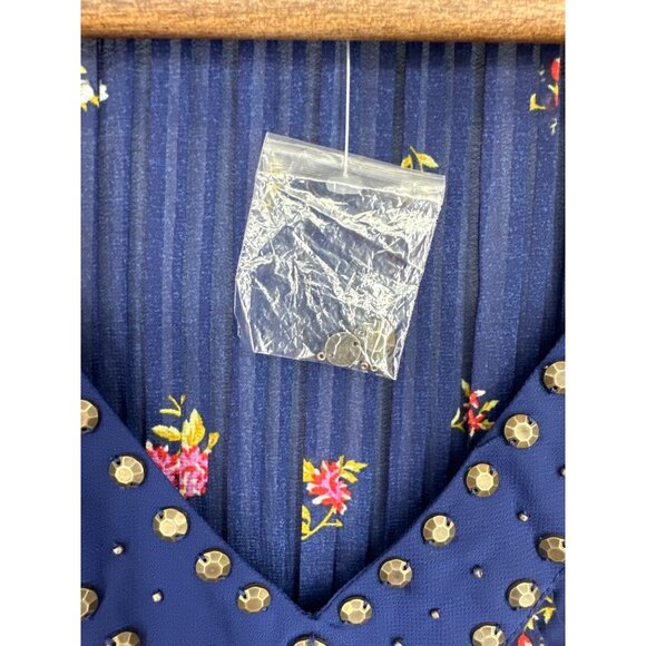 Woman Within Embellished Pleated Half Sleeve Semi Sheer Blouse Women's Size 2X - Picture 7 of 11